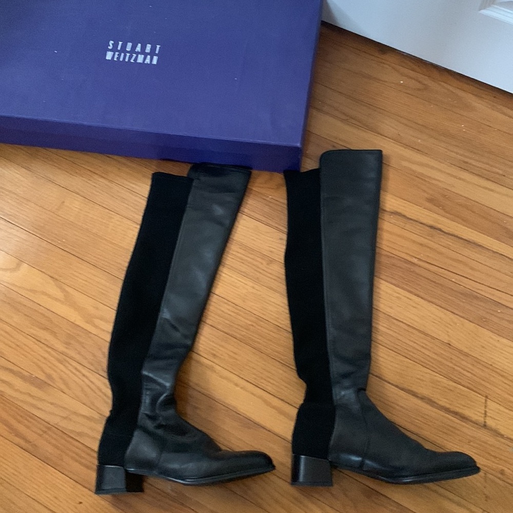 Size 8.5 Stuart Weitzman black over the knee boots